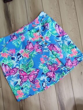 Lilly Pulitzer Luxletic Isle Be Back Blue & Pink Skort, size 14